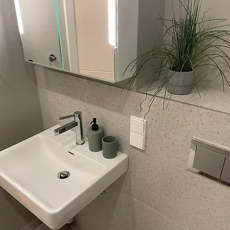 Cozy Place On The Left Bank *