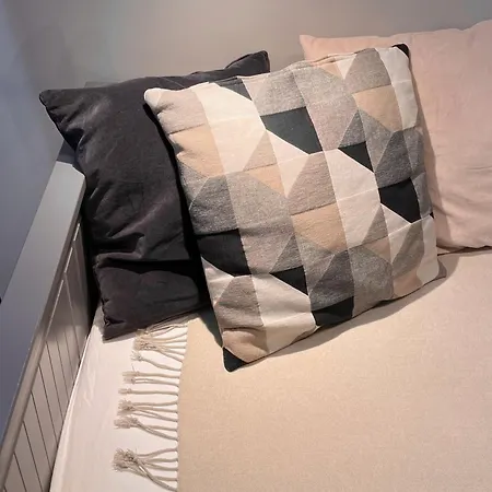 Cozy Place On The Left Bank דירה *